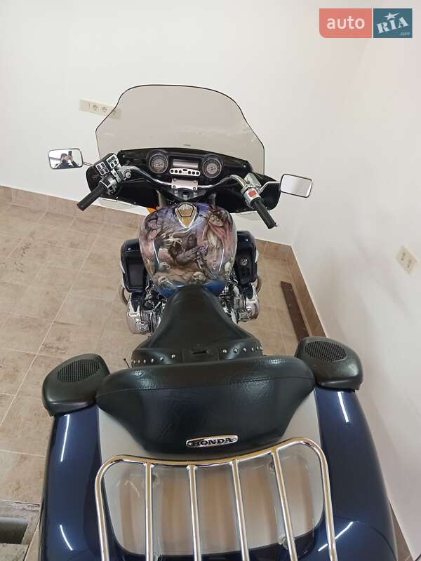 Мотоцикл Туризм Honda Valkyrie 1500 2000 в Хмельницком