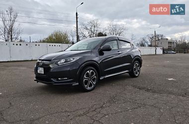Внедорожник / Кроссовер Honda Vezel 2016 в Киеве