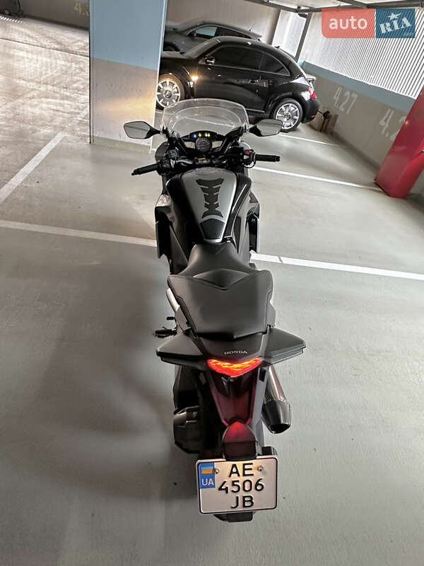 Мотоцикл Спорт-туризм Honda VFR 1200F 2012 в Дніпрі