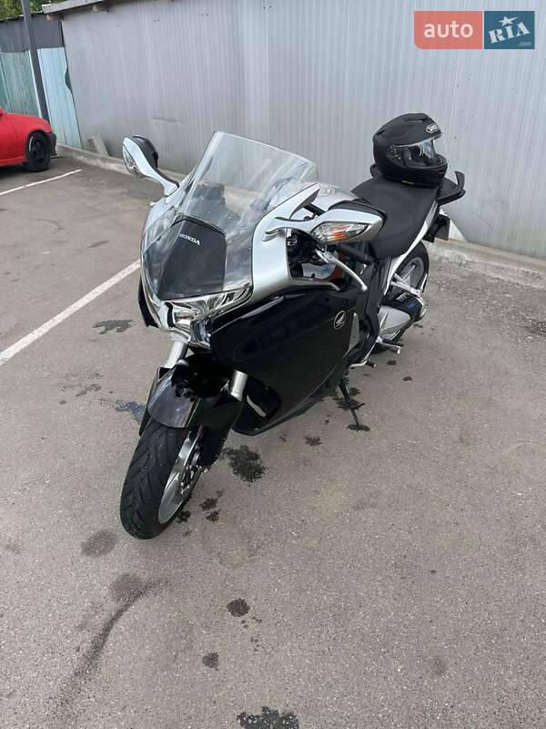 Honda VFR 1200F 2015