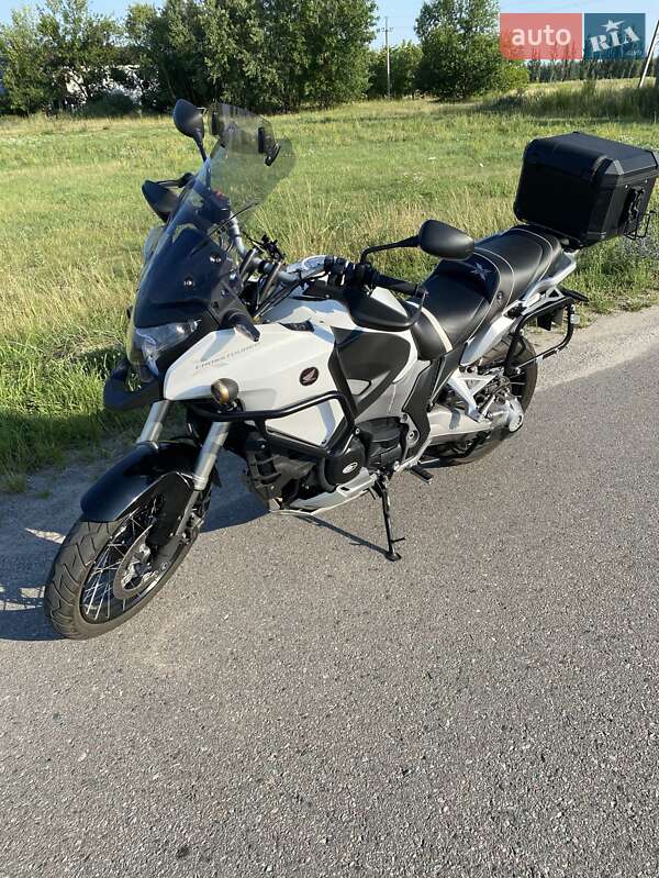 Honda VFR 1200X Crosstourer 2012