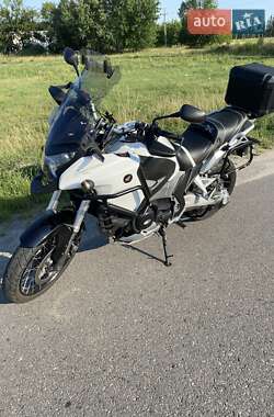 Мотоцикл Туризм Honda VFR 1200X Crosstourer 2012 в 