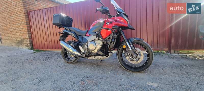 Мотоцикл Спорт-туризм Honda VFR 1200X Crosstourer 2014 в Виннице