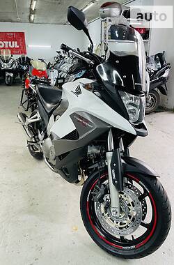 Мотоцикл Спорт-туризм Honda VFR 800 2013 в Одессе