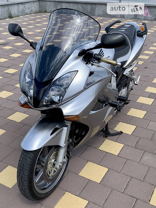 Мотоцикл Спорт-туризм Honda VFR 800 2005 в Киеве