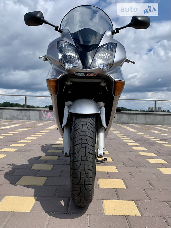 Мотоцикл Спорт-туризм Honda VFR 800 2005 в Киеве