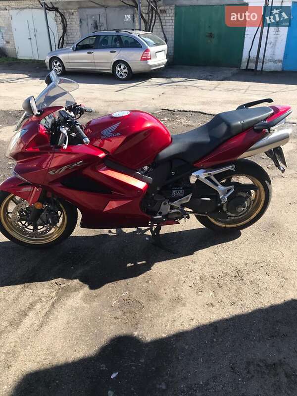 Мотоцикл Спорт-туризм Honda VFR 800F Interceptor 2012 в Одесі