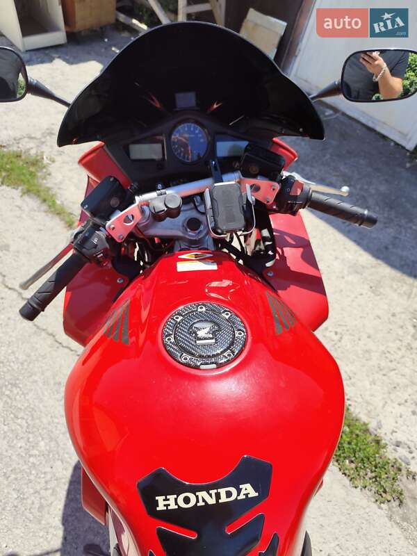 Мотоцикл Спорт-туризм Honda VFR 800F Interceptor 2003 в Кам'янець-Подільському