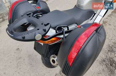 Мотоцикл Спорт-туризм Honda VFR 800F Interceptor 1998 в 