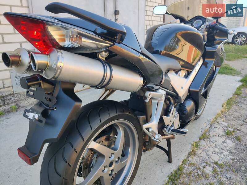 Мотоцикл Спорт-туризм Honda VFR 800F Interceptor 2008 в Кременчуці