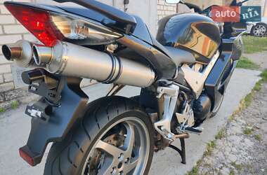 Мотоцикл Спорт-туризм Honda VFR 800F Interceptor 2008 в 