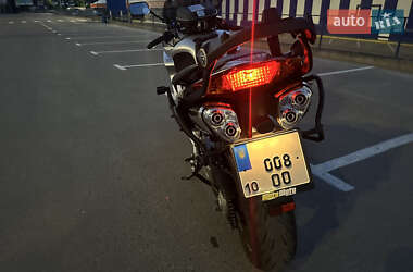 Мотоцикл Спорт-туризм Honda VFR 800F Interceptor 2002 в 