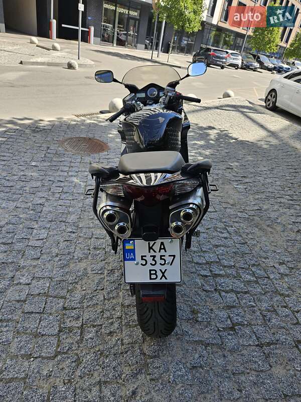 Мотоцикл Спорт-туризм Honda VFR 800F Interceptor 2006 в Києві