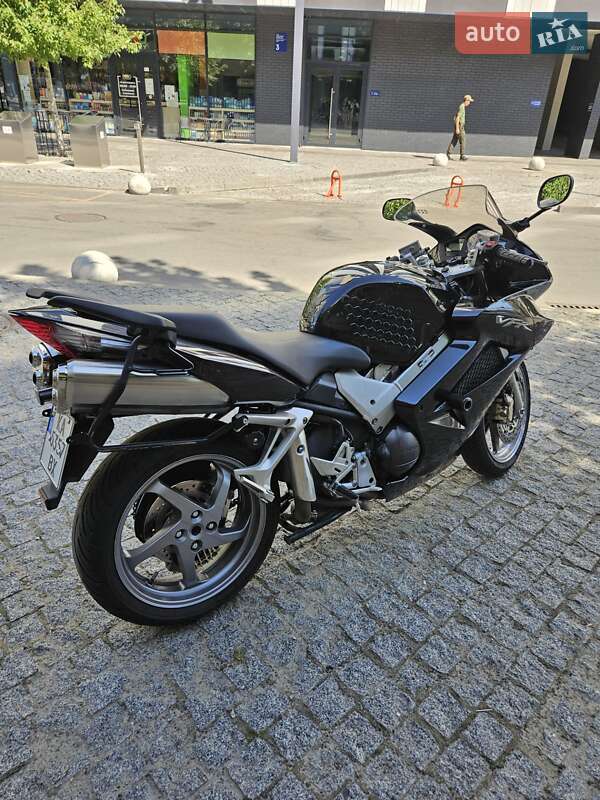 Мотоцикл Спорт-туризм Honda VFR 800F Interceptor 2006 в Києві