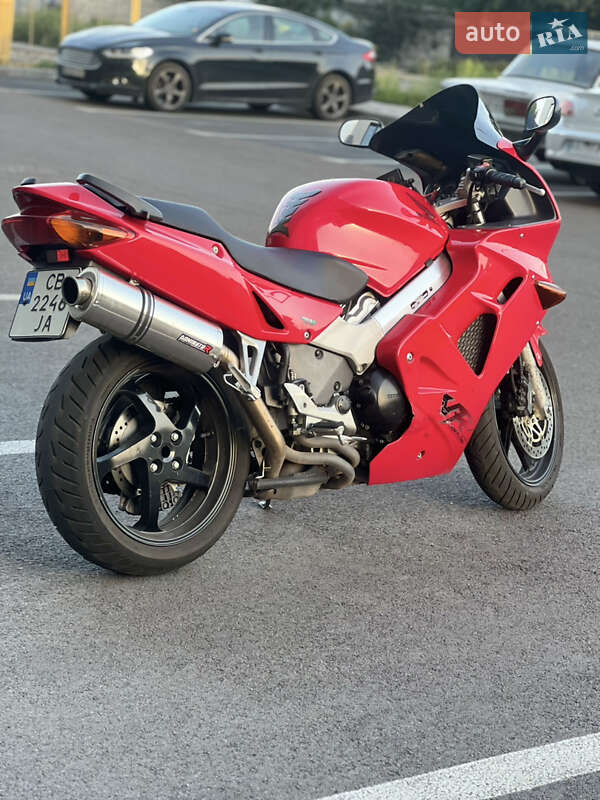 Мотоцикл Спорт-туризм Honda VFR 800F Interceptor 1999 в Чернигове