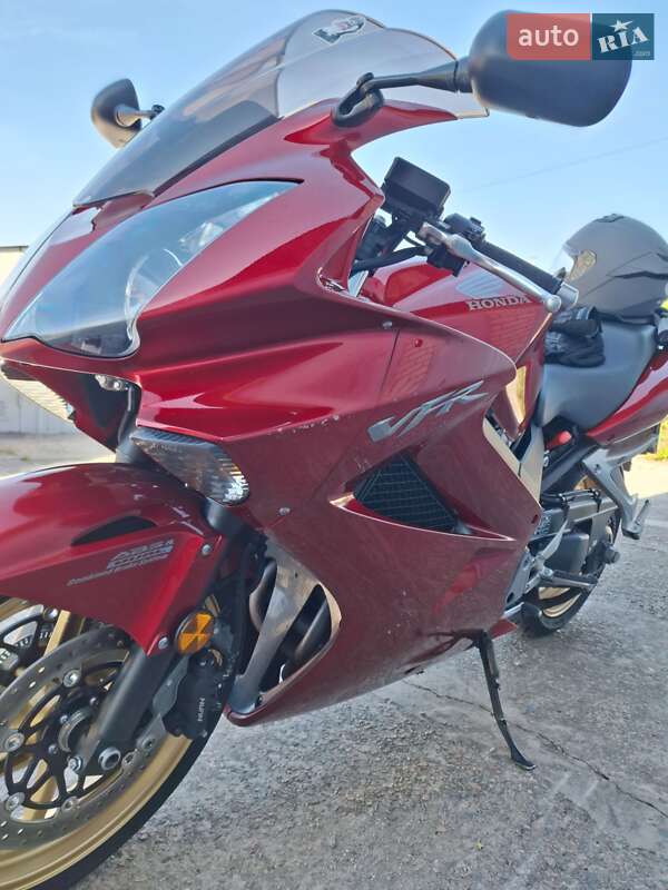 Мотоцикл Спорт-туризм Honda VFR 800F Interceptor 2012 в Запорожье