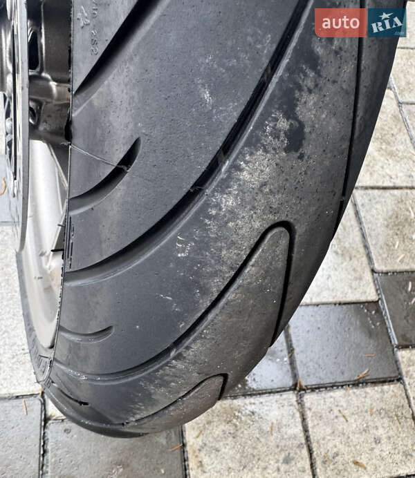 Мотоцикл Спорт-туризм Honda VFR 800F Interceptor 2014 в Новомосковську фото 13 Мотоцикл Спорт-туризм Honda VFR 800F Interceptor 2014 в Новомосковську