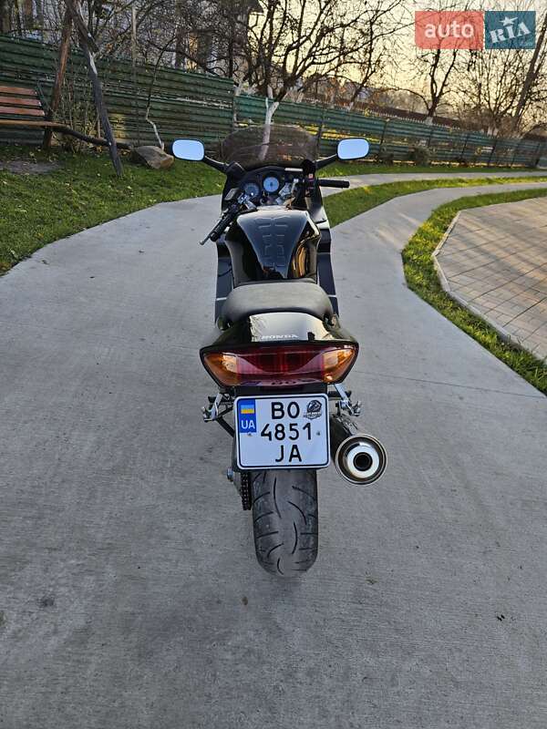 Мотоцикл Спорт-туризм Honda VFR 800F Interceptor 1999 в Радехове фото 12 Мотоцикл Спорт-туризм Honda VFR 800F Interceptor 1999 в Радехове