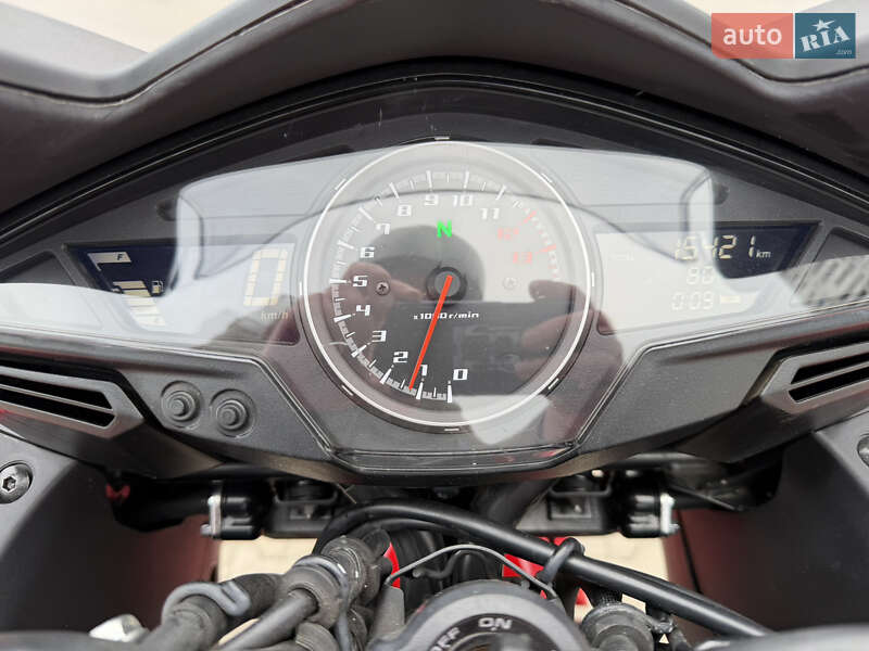 Мотоцикл Спорт-туризм Honda VFR 800F Interceptor 2015 в Києві фото 13 Мотоцикл Спорт-туризм Honda VFR 800F Interceptor 2015 в Києві