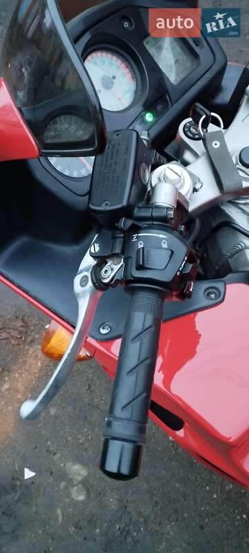 Мотоцикл Спорт-туризм Honda VFR 800F Interceptor 1999 в Полтаве