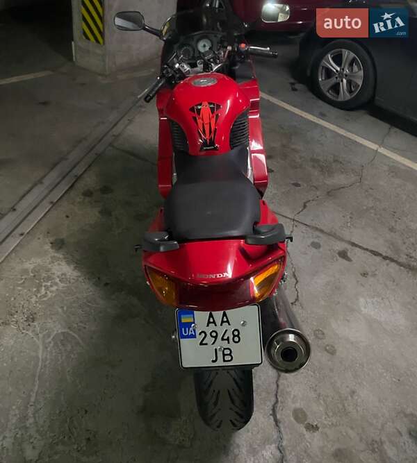 Мотоцикл Спорт-туризм Honda VFR 800F Interceptor 1999 в Киеве