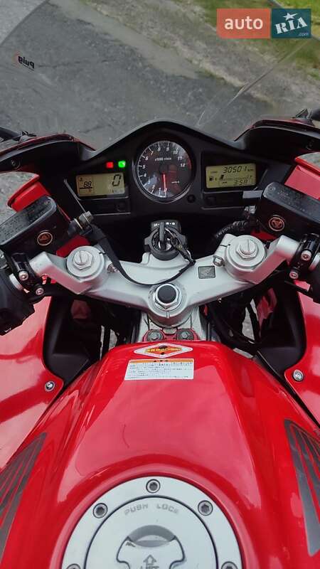 Мотоцикл Туризм Honda VFR 800F Interceptor 2003 в Гадяче фото Мотоцикл Туризм Honda VFR 800F Interceptor 2003 в Гадяче