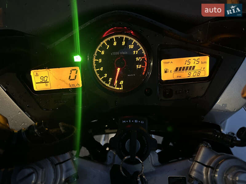 Мотоцикл Спорт-туризм Honda VFR 800F Interceptor 2002 в Тернополе фото 15 Мотоцикл Спорт-туризм Honda VFR 800F Interceptor 2002 в Тернополе