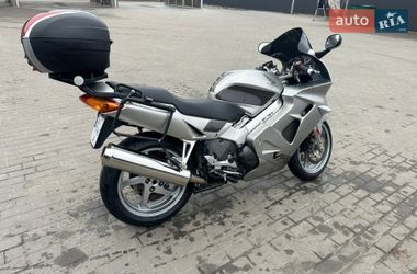 Мотоцикл Спорт-туризм Honda VFR 800F Interceptor 1998 в Березане