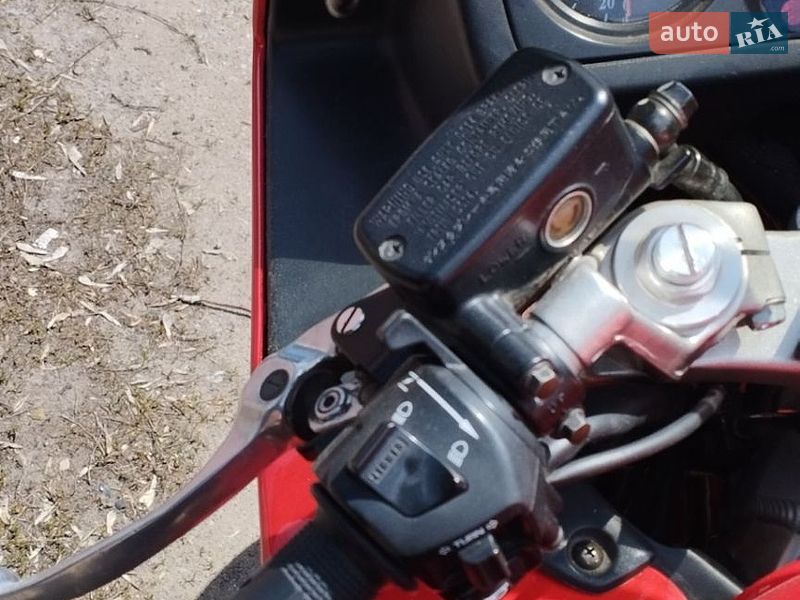 Мотоцикл Спорт-туризм Honda VFR 800F Interceptor 1999 в Полтаві