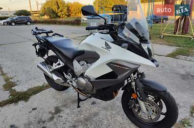 Мотоцикл Спорт-туризм Honda VFR 800X Crossrunner 2012 в 