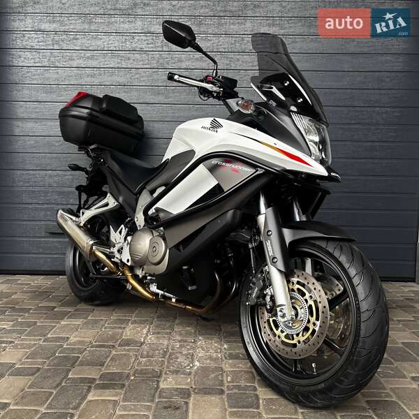 Honda VFR 800X Crossrunner 2013 Honda VFR 800X Crossrunner 2013