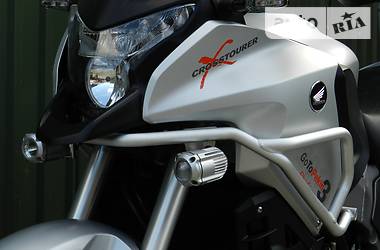 Мотоцикл Внедорожный (Enduro) Honda VFR 2013 в Ровно