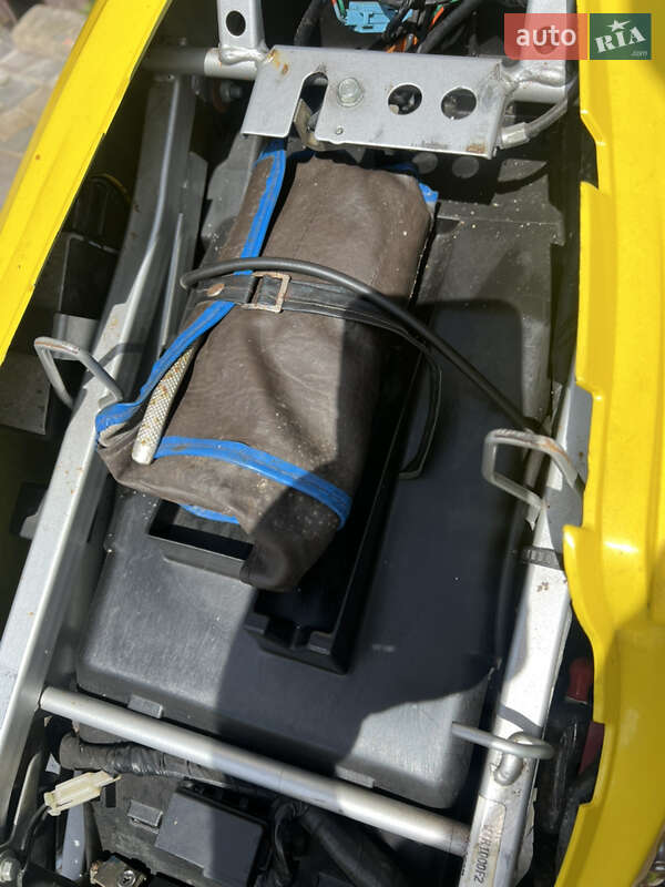 Мотоцикл Спорт-туризм Honda VTR 1000 2002 в Буську