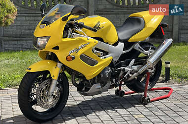 Мотоцикл Спорт-туризм Honda VTR 1000 2002 в 