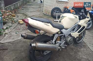 Мотоцикл Спорт-туризм Honda VTR 1000F 2005 в 