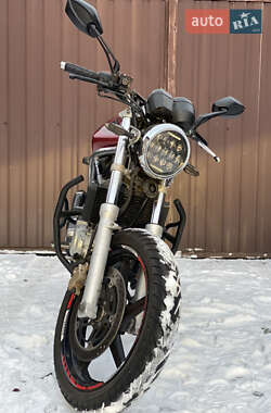 Мотоцикл Без обтекателей (Naked bike) Honda VTR 250 2001 в Харькове