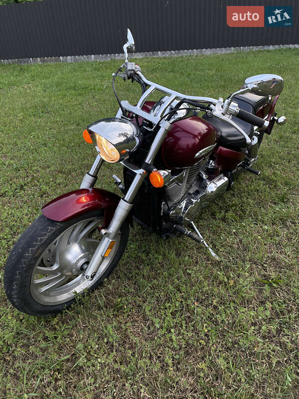 Мотоцикл Классик Honda VTX 1300R 2006 в Бобровице