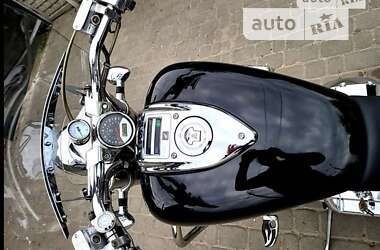 Мотоцикл Круизер Honda VTX 1800C 2006 в 