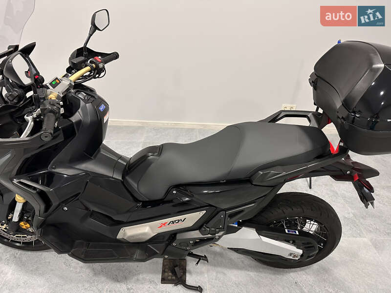 Макси-скутер Honda X-ADV 750 2018 в Одессе