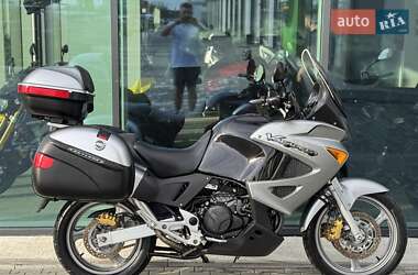 Мотоцикл Туризм Honda XL 1000V Varadero 2004 в 