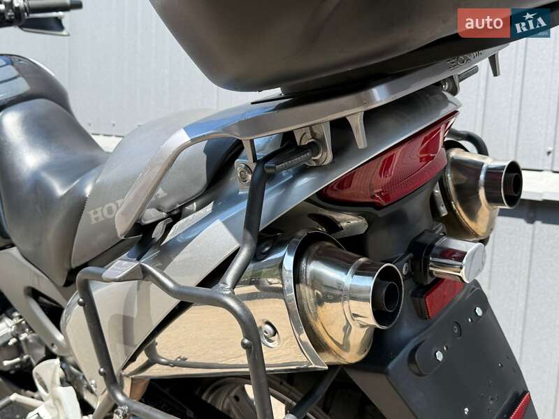 Мотоцикл Позашляховий (Enduro) Honda XL 1000V Varadero 2003 в Чернігові фото 11 Мотоцикл Позашляховий (Enduro) Honda XL 1000V Varadero 2003 в Чернігові