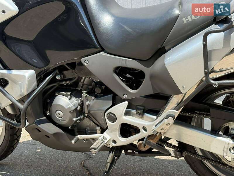 Мотоцикл Позашляховий (Enduro) Honda XL 1000V Varadero 2003 в Чернігові фото 10 Мотоцикл Позашляховий (Enduro) Honda XL 1000V Varadero 2003 в Чернігові