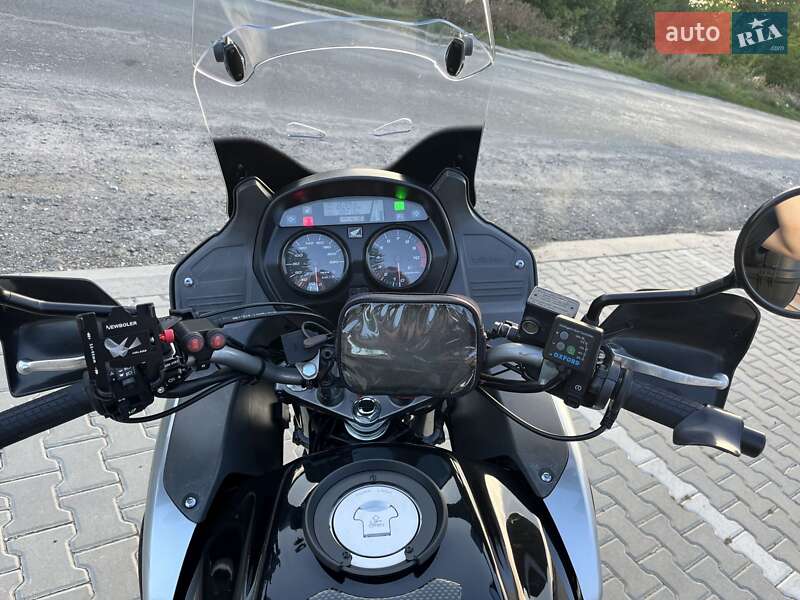 Мотоцикл Позашляховий (Enduro) Honda XL 1000V Varadero 2003 в Тернополі