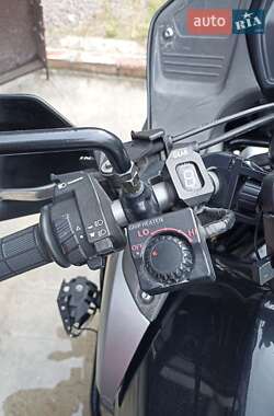 Мотоцикл Многоцелевой (All-round) Honda XL 1000V Varadero 2003 в 