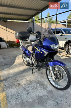 Мотоцикл Спорт-туризм Honda XL 650V Transalp 2004 в 
