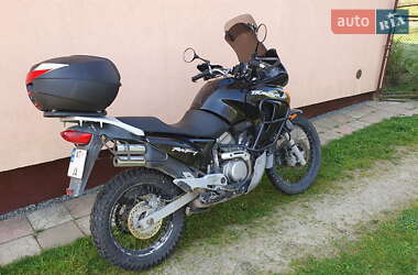 Мотоцикл Спорт-туризм Honda XL 650V Transalp 2004 в 