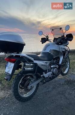 Мотоцикл Багатоцільовий (All-round) Honda XL 650V Transalp 2004 в 