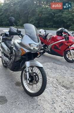 Мотоцикл Багатоцільовий (All-round) Honda XL 650V Transalp 2004 в 