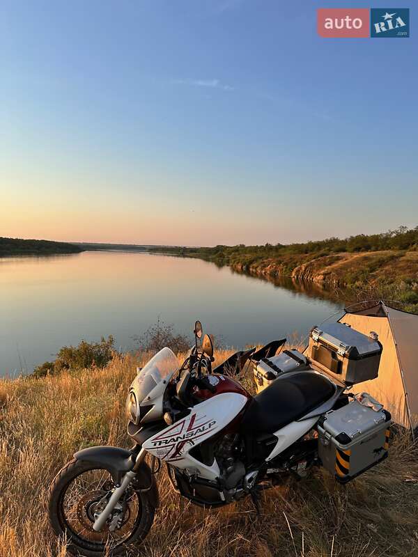 Мотоцикл Позашляховий (Enduro) Honda XL 700V Transalp 2011 в Херсоні