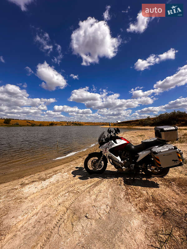 Мотоцикл Позашляховий (Enduro) Honda XL 700V Transalp 2011 в Херсоні